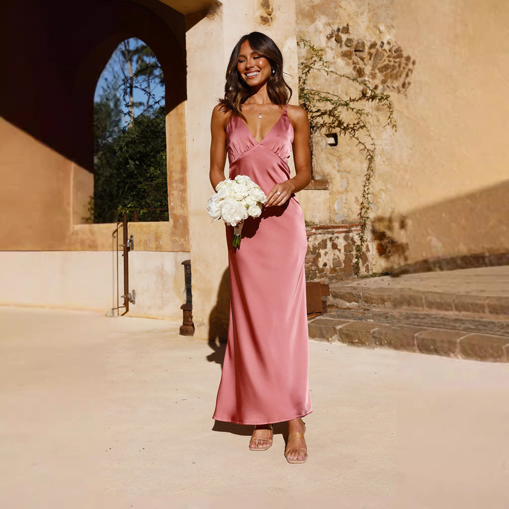 Damen Elegantes und Figurbetontes Abendkleid mit Tiefem V-Ausschnitt und Schmalem Schnitt EB