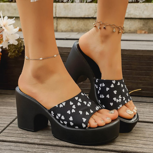 Damen Offene Blockabsatz-Sandalen mit Herzmotiv EB