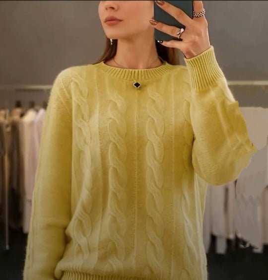 Damen Kuscheliger Zopfmuster-Feinstrickpullover mit legerer Passform EB