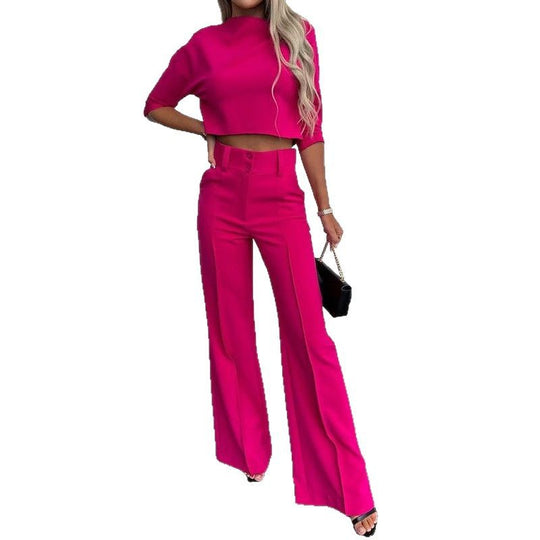 Damen Kombination aus cropped Oberteil und weit geschnittenen Hose EB