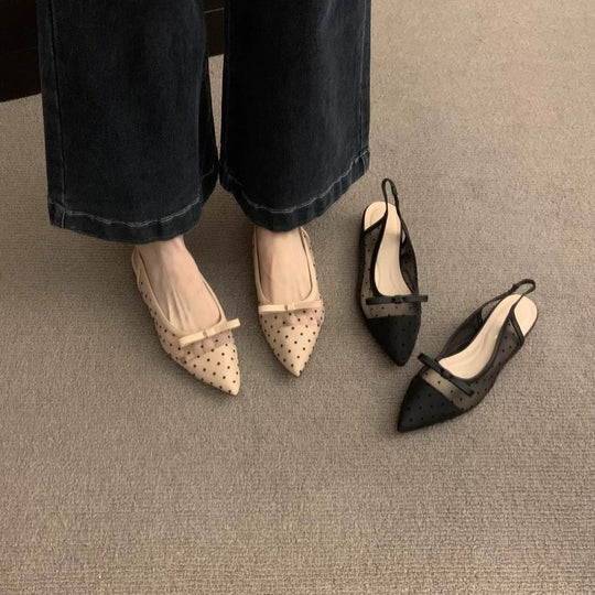 Damen Slingback Pumps aus transparentem Material mit dezentem Punktedesign EB