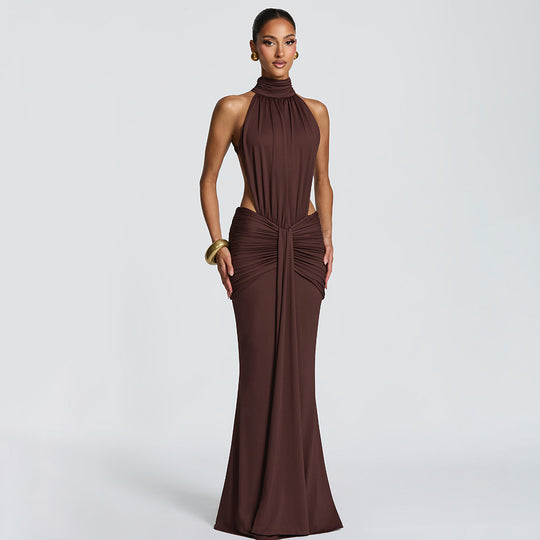 Damen Figurumspielendes Abendkleid mit hochgeschlossenem Design und raffinierten Drapierungen EB