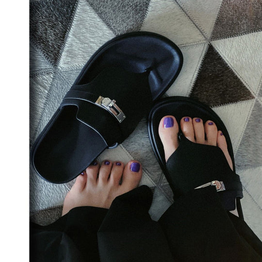 Damen Zehentrenner-Sandalen mit edlem Riemen und rutschfester Sohle EB