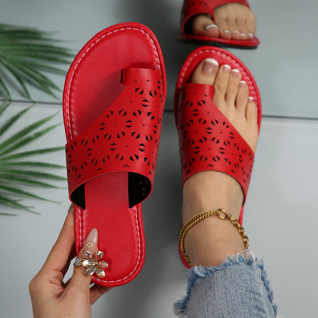 Damen Offene Sandalen mit feinem Cut-Out Design und gepolstertem Fußbett EB