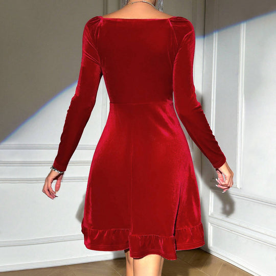 Damen Samt-Cocktailkleid mit Wickel-Bustier taillierter Empire-Passform und Volant-Saum Eichborn Berlin