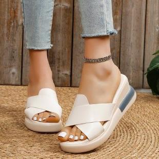 Damen Komfortable Riemensandalen mit modischem Design EB