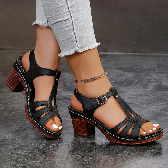 Damen T-Strap Sandaletten mit gepolstertem Komfortfußbett und mittlerem Blockabsatz EB