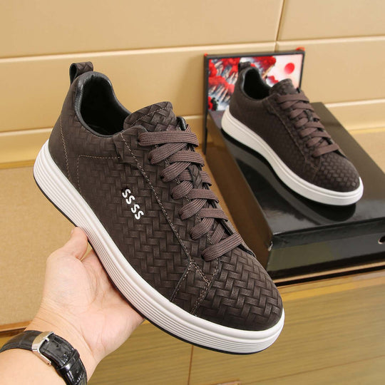 Damen Sneakers mit geflochtenem Obermaterial und rutschfester Sohle EB