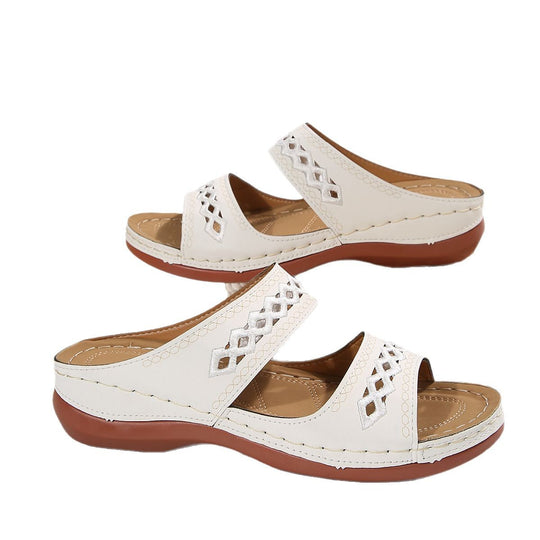 Damen Komfortable und luftige Pantolette mit Blumenmuster EB
