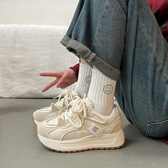 Damen Sportliche Sneakers mit atmungsaktiver Mesh-Oberfläche und dämpfendem Komfort EB