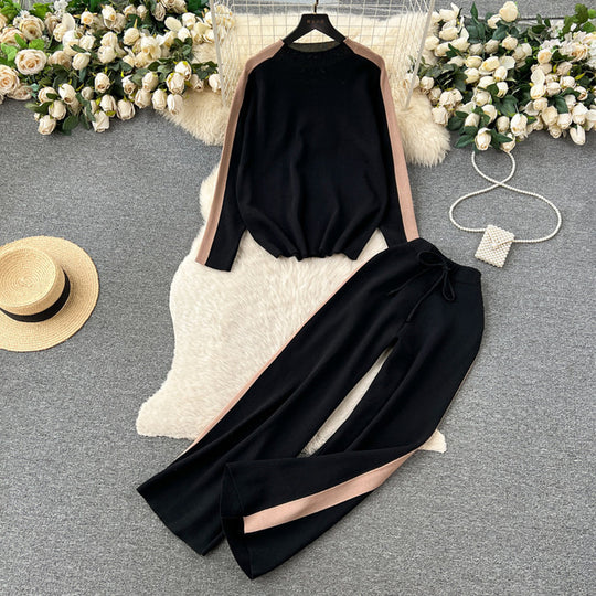 Damen sportliches Lounge-Set mit kontrastierenden Seiteneinsätzen EB
