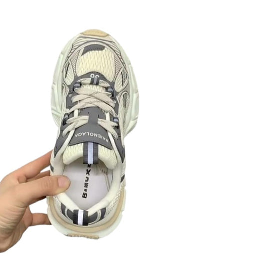 Damen Sportliche Sneakers mit atmungsaktiver Mesh-Oberfläche und stabiler Sohle EB