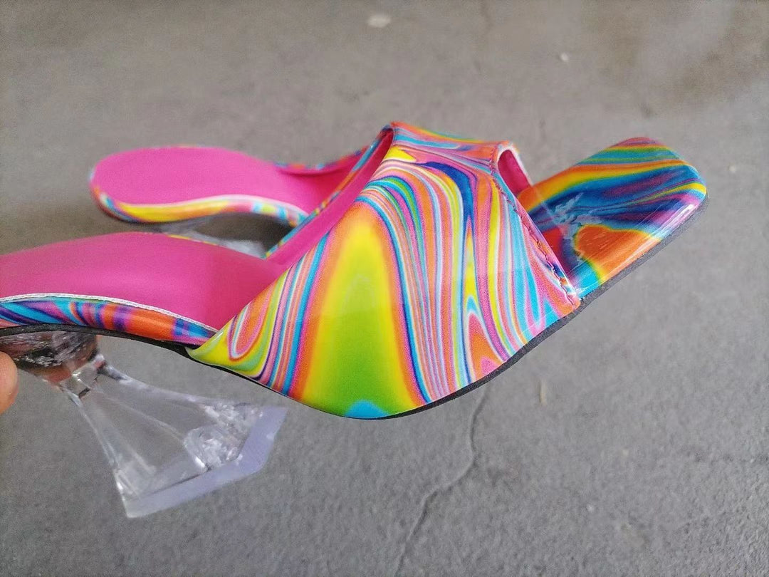 Damen Modische Plateau-Sandalen mit einer eleganten Marmor-Optik und komfortablem Fußbett EB