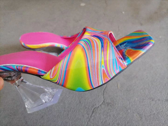 Damen Modische Plateau-Sandalen mit einer eleganten Marmor-Optik und komfortablem Fußbett EB