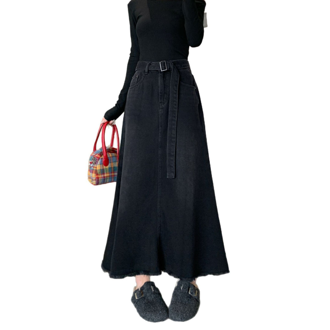 Damen Maxirock mit lässigem Gürtel und fransigem Saum EB