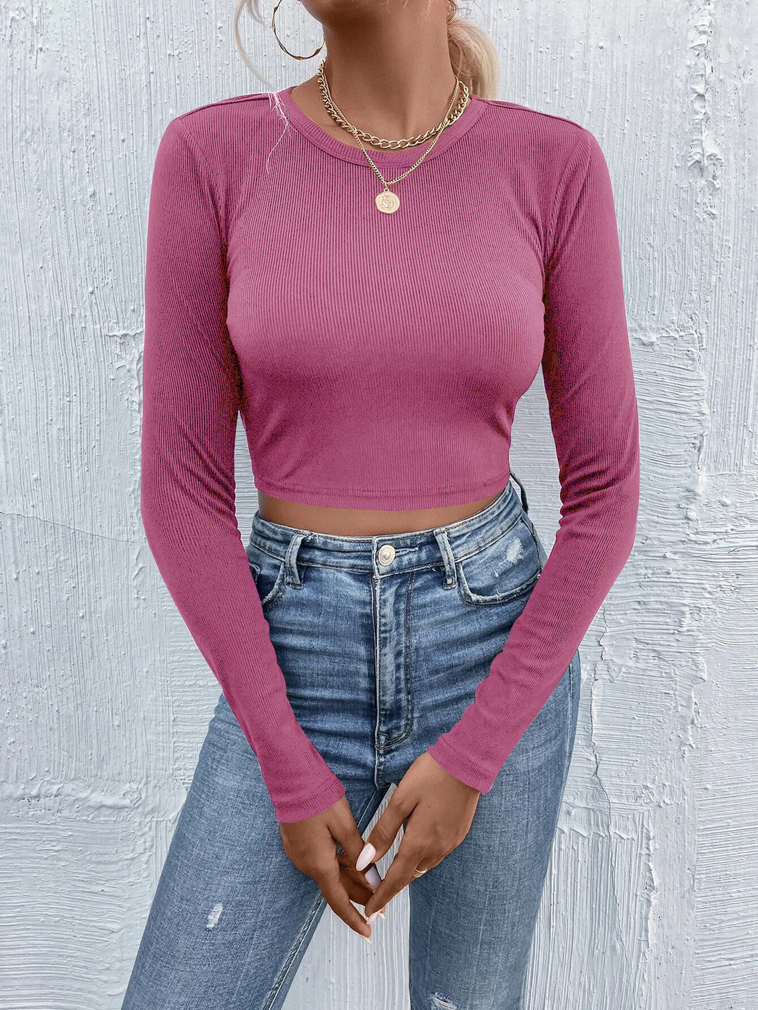 Damen figurnahes geripptes Crop-Longsleeve mit Rundhalsausschnitt und formstabiler Stretchfaser Eichborn Berlin