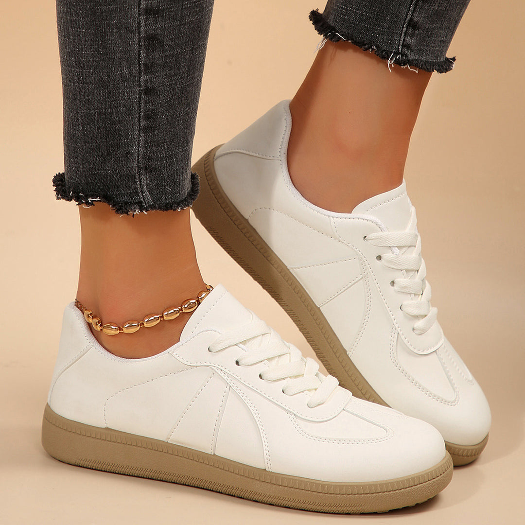 Damen Sneakers mit atmungsaktiver Oberflächenstruktur und rutschfester Sohle EB