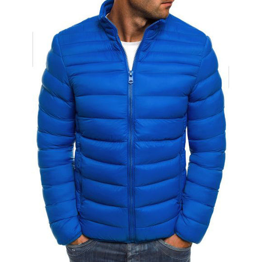 Herren modische Steppjacke mit hohem Kragen und seitlichen Reißverschlusstaschen EB