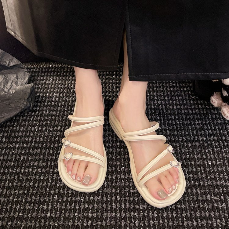 Damen elegante Riemen-Sandalen mit zierlichem Schmuckdetail EB