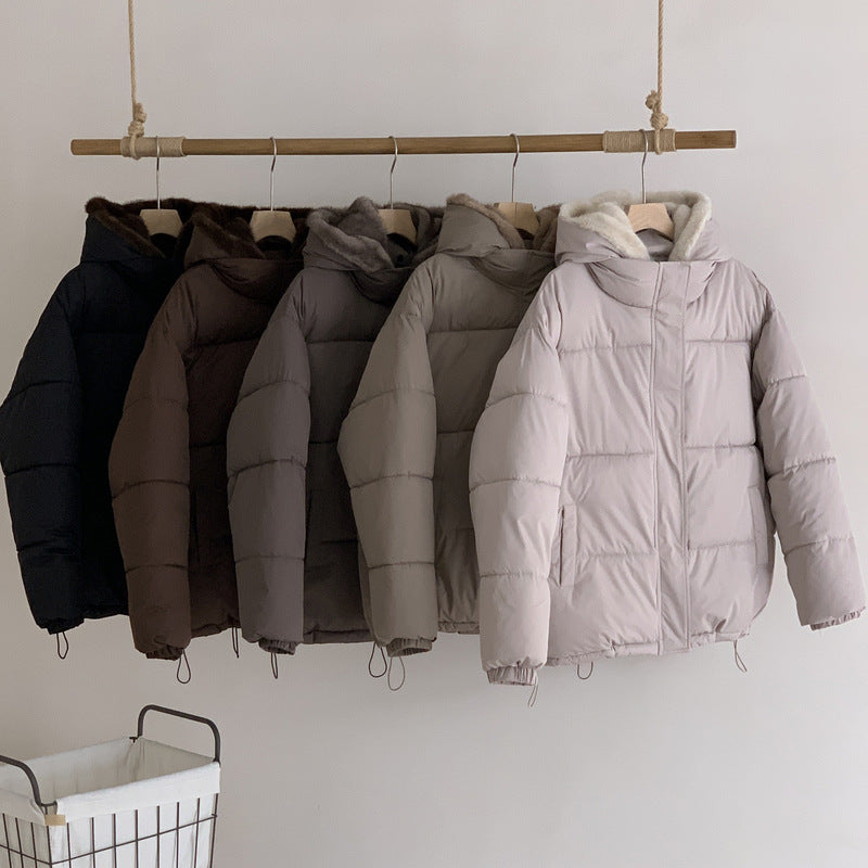 Damen Modische Pufferjacke mit abnehmbarem Kunstfellkragen und praktischen Taschen EB