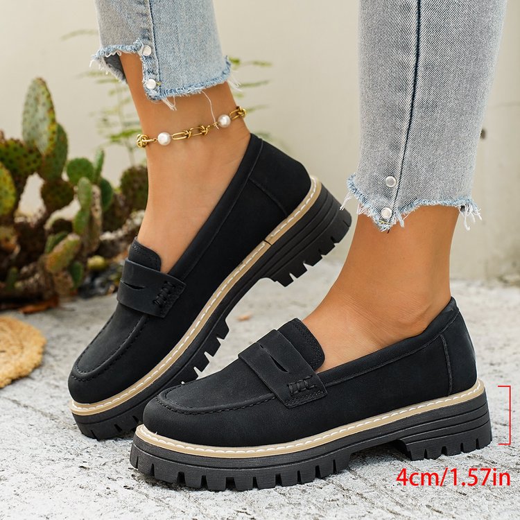 Damen Plateau-Loafer mit profilierter Gummisohle und Mokassin-Detail EB
