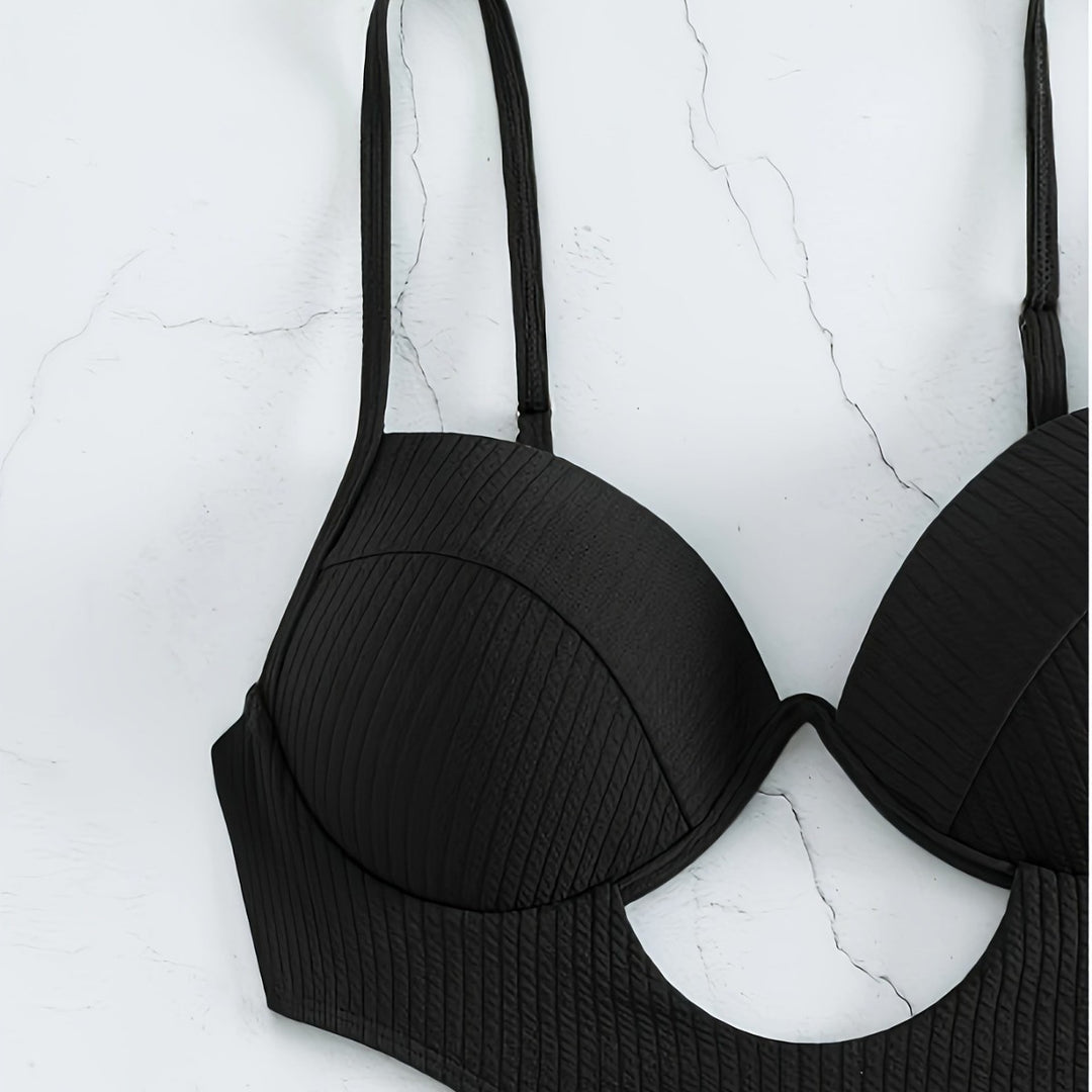Damen Einteiler Badeanzug mit elegantem Cut-Out-Design und verstellbaren Trägern EB