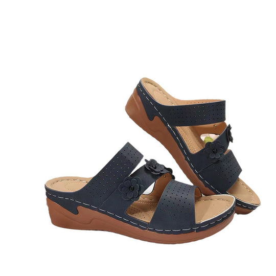 Damen komfortable Wedgesandalen mit floralem Design EB