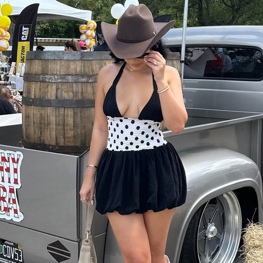 Damen modisches Sommerkleid mit tiefem V-Ausschnitt und luftiger Rockpartie EB