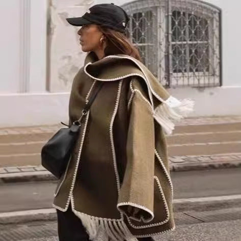 Damen Fransenjacke mit eleganter Saumverzierung EB