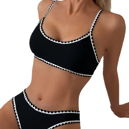 Damen Sportlicher Bikini mit dekorativem Kontrastbesatz EB