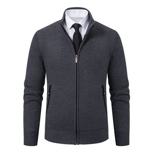 Herren Strickjacke mit hohem Kragen und modernen Reißverschlusstaschen EB