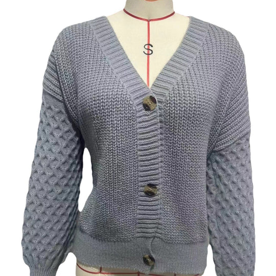 Damen Strickjacke mit Kabelmuster und formschönem Design EB