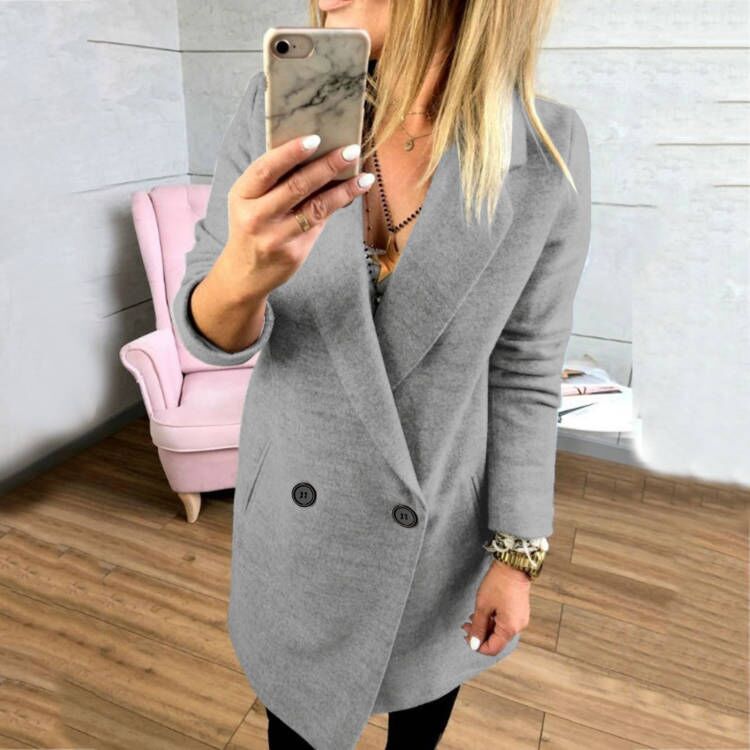 Damen Überlanger, taillierter Mantel mit elegantem Revers und praktischen Taschen EB