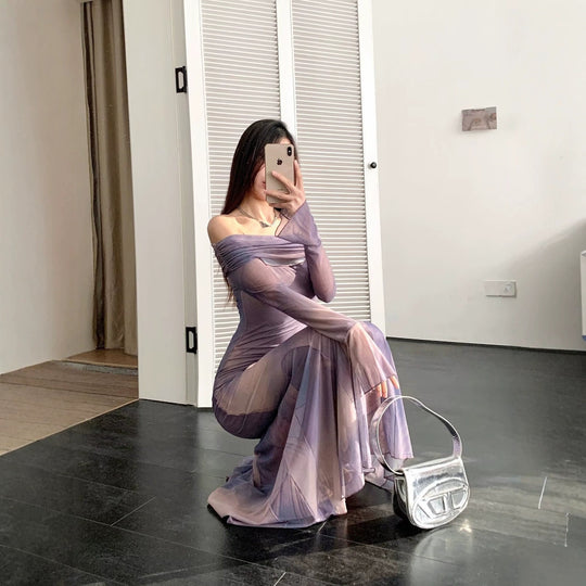 Damen elegantes Wickelkleid mit schulterfreiem Design und ausdrucksstarkem Material EB