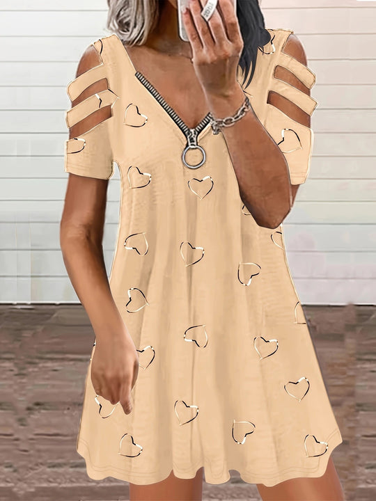 Damen Kleid mit Herzmotiv und seitlichen Cut-Outs EB