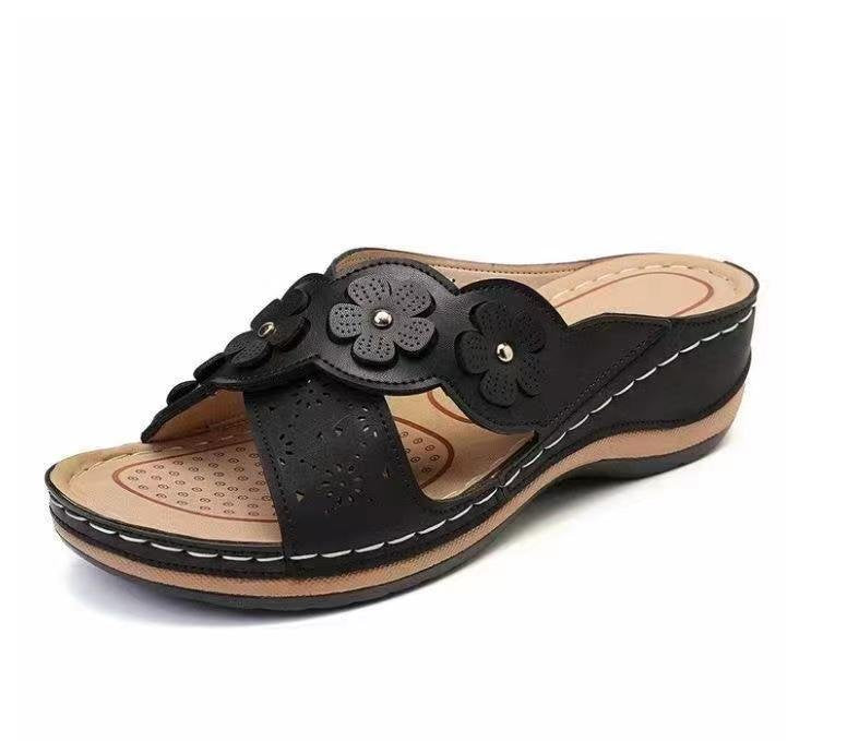 Damen Elegante und komfortable Sandaletten mit floralem Verzierungsdesign EB
