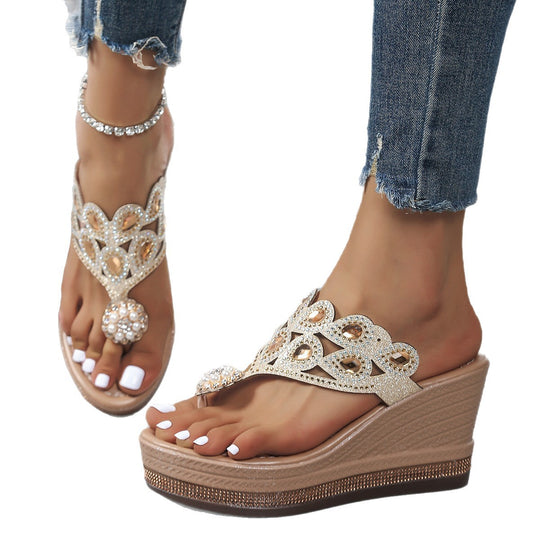 Damen Wedge-Pantoletten mit glamourösem Schmuckdetail EB