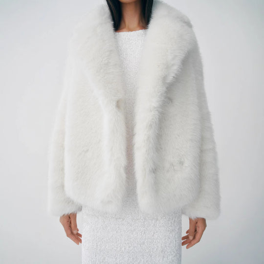 Damen Plüschige Kurzjacke mit breitem Kragen EB