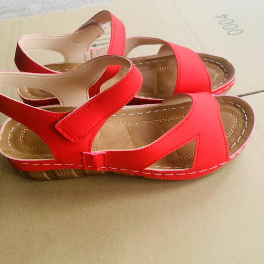 Damen Wedge-Sandalen mit verstellbarem Riemen und komfortablem Fußbett EB