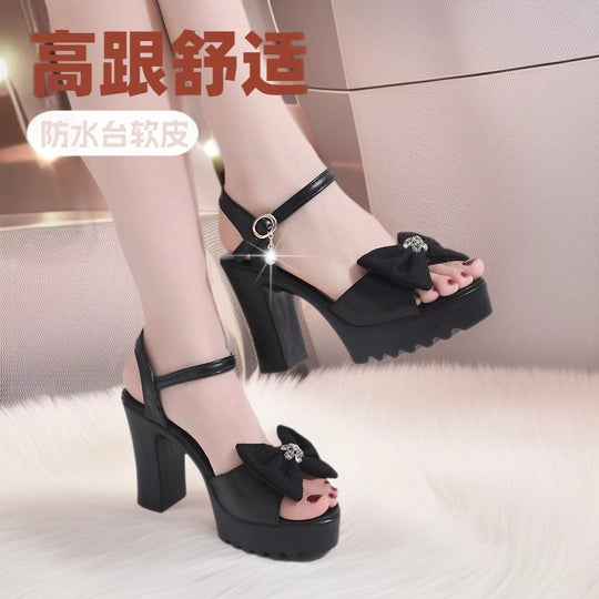 Damen elegante Plateau-Sandalen mit Schleifen-Detail und modischem Riemendesign EB