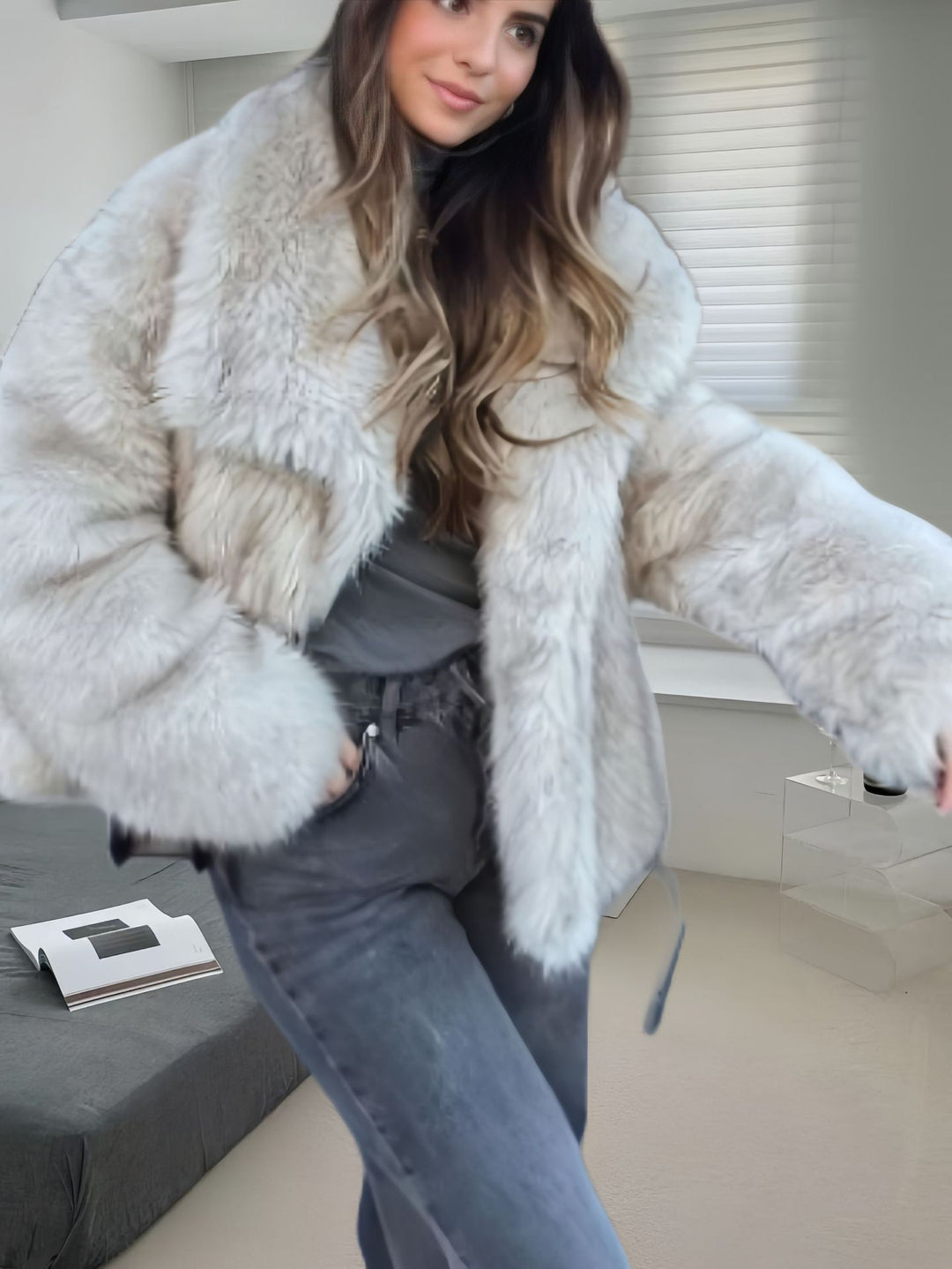 Damen kuschelige Pelzjacke EB