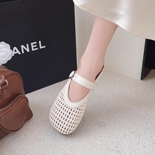 Damen Komfortable Clogs mit elegantem Riemen und luftigen Netzdesign EB
