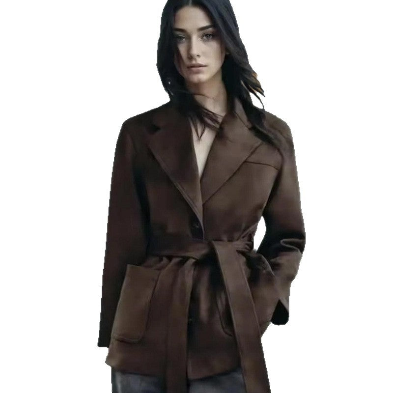Damen modische Kunstlederjacke mit Taillengürtel und praktischen Taschen EB