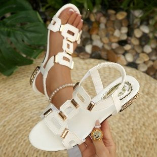 Damen Glänzende Riemensandalen mit modischen Schnallen EB