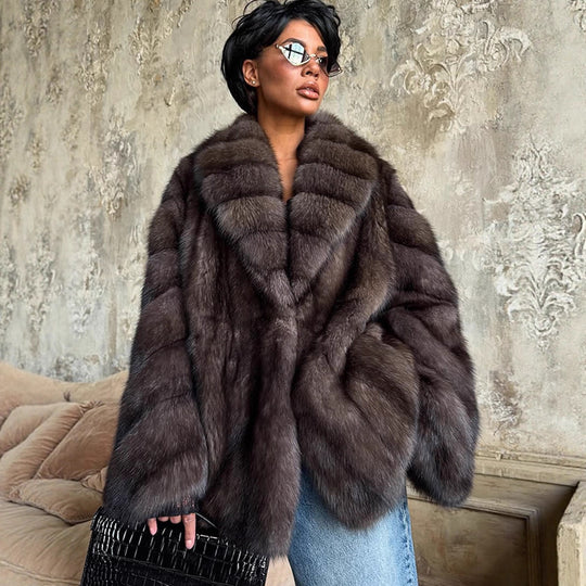 Damen luxuriöse Kunstfelljacke mit weitem Schnitt und modischen Details EB