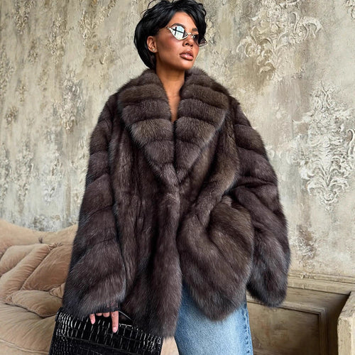 Damen luxuriöse Kunstfelljacke mit weitem Schnitt und modischen Details EB