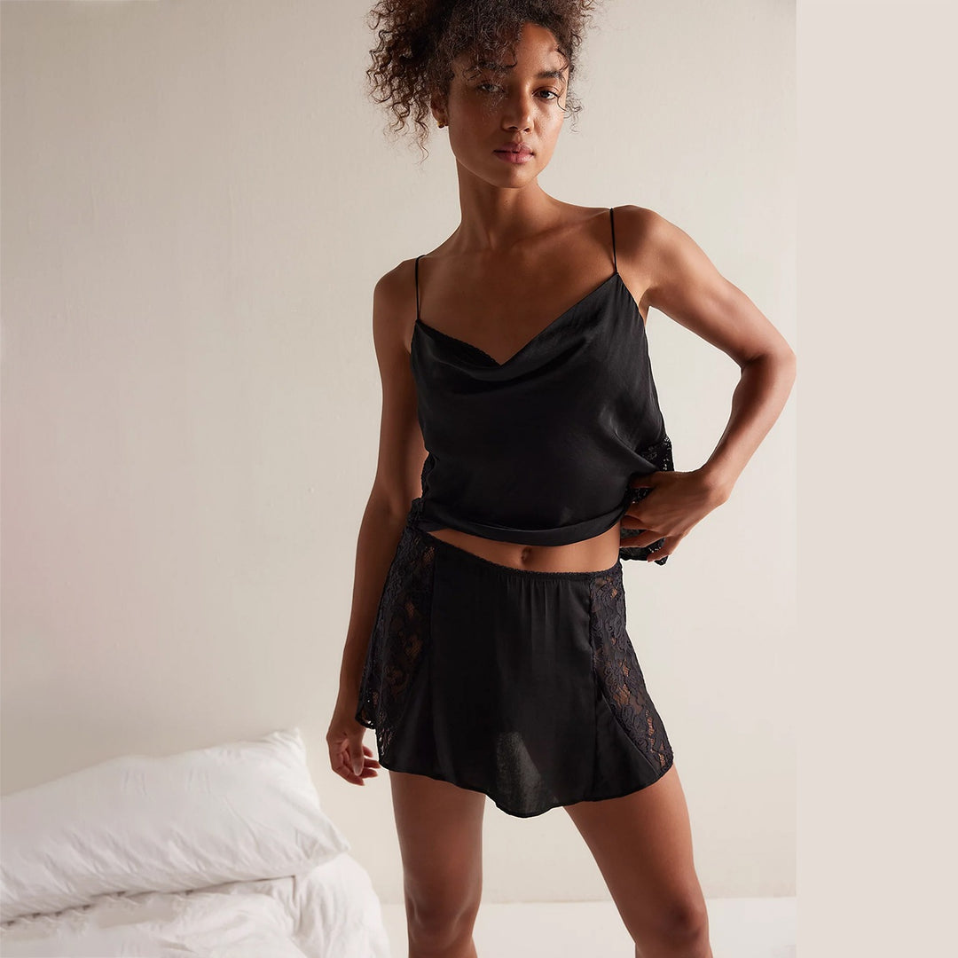Damen Satin-Nachtkleid mit Spitzenakzenten EB