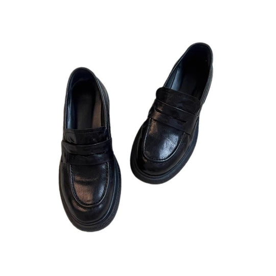 Damen modische Loafers mit robustem Blockabsatz und glänzender Lederoberfläche EB