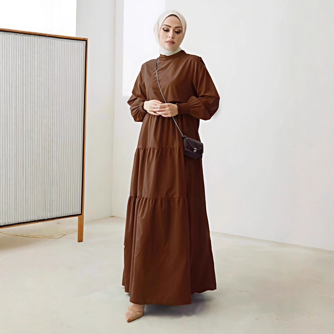 Damen Maxikleid mit Stufenrock, hohem Kragen und gerafften Ärmeln EB