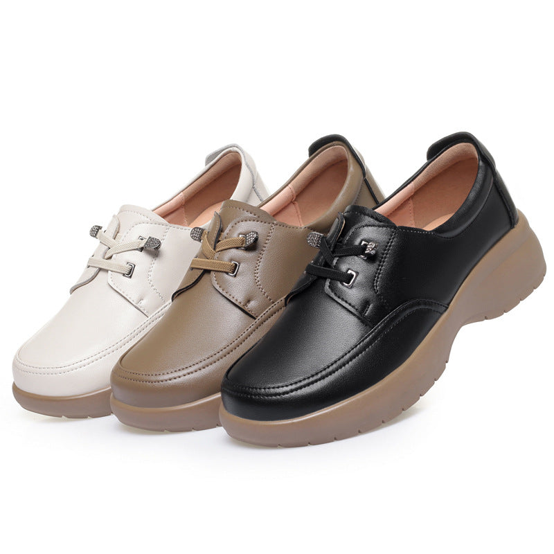 Damen Bequeme und stilvolle Sneaker mit ortopädischem Fußbett EB